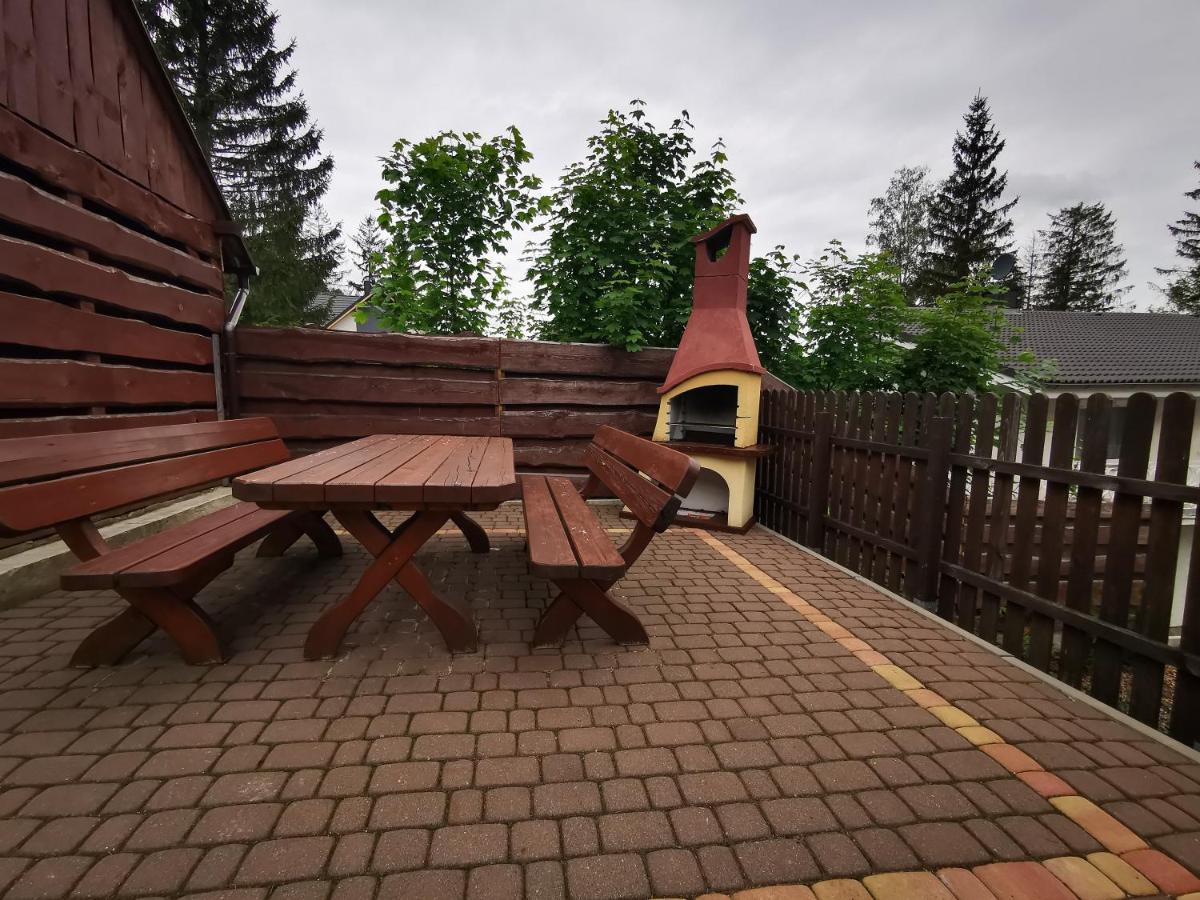 Wonder Home - Villa Vika Z Ogrodem, Z Miejscem Na Grilla I Ognisko คาร์ปัตซ์ ภายนอก รูปภาพ